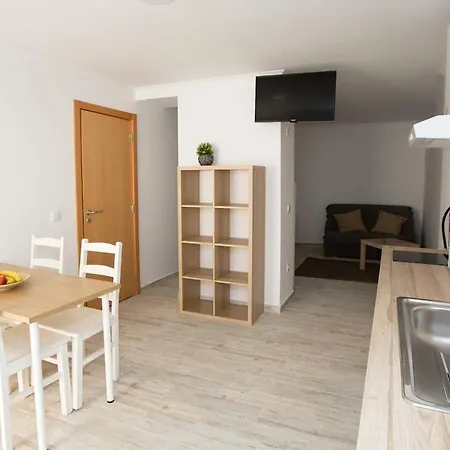 Apartment Es7udio *